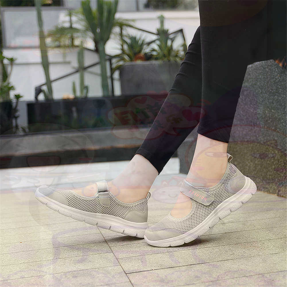 Luxury Lifestyle Grooming Lounge - Number 40 Net Womens Tennis Shoes