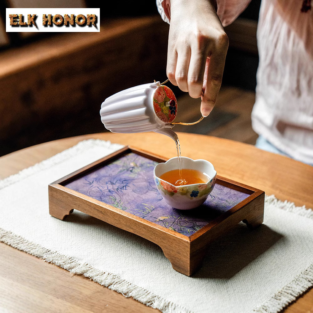 Walnut Cloud Veil Flowers And  - Wooden Serving Tray 评论和价格